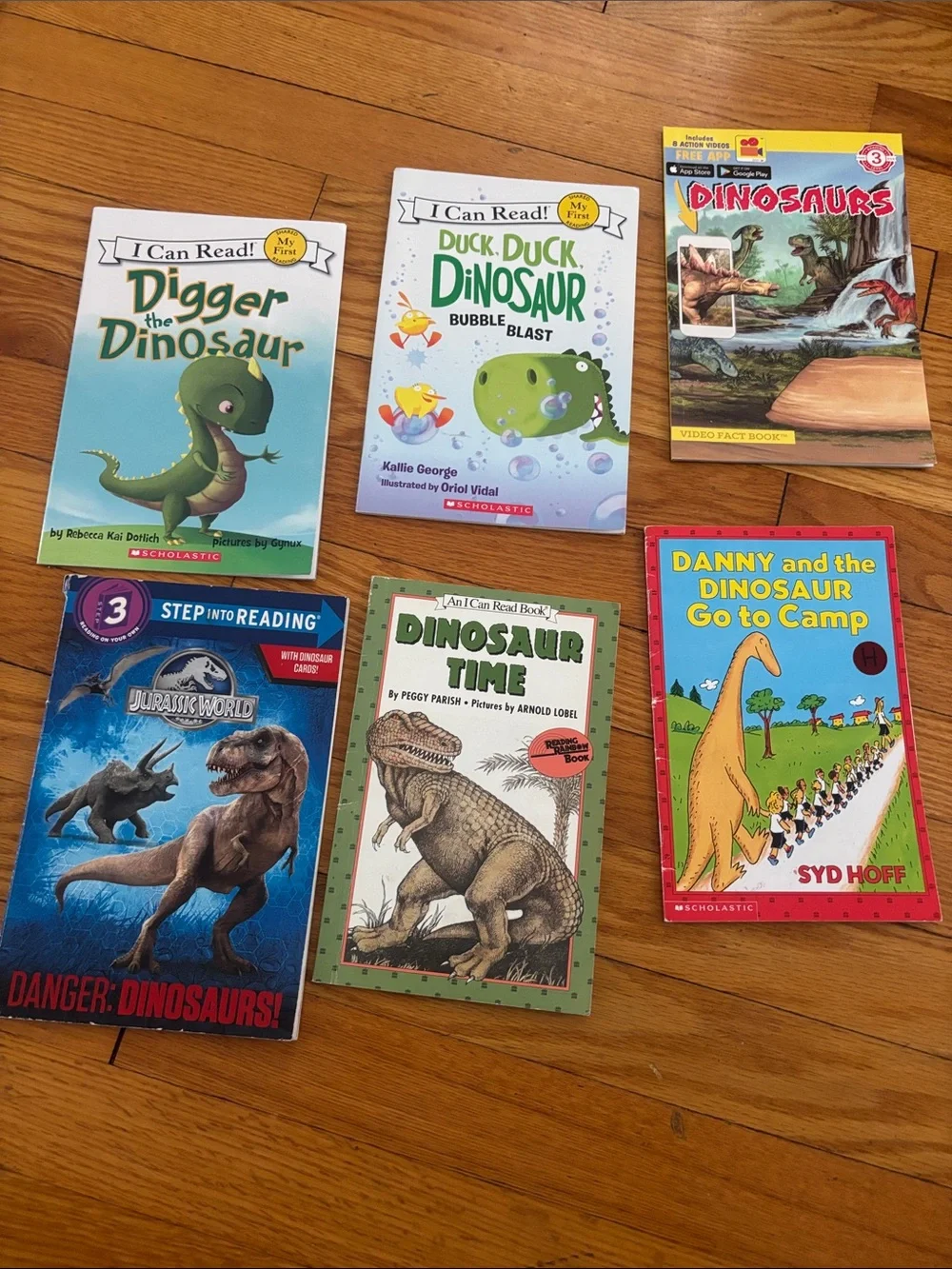 Scholastic Dinosaur Book Bundle for Kids